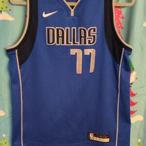 Nike Dallas Blue and Black Basketball Jersey